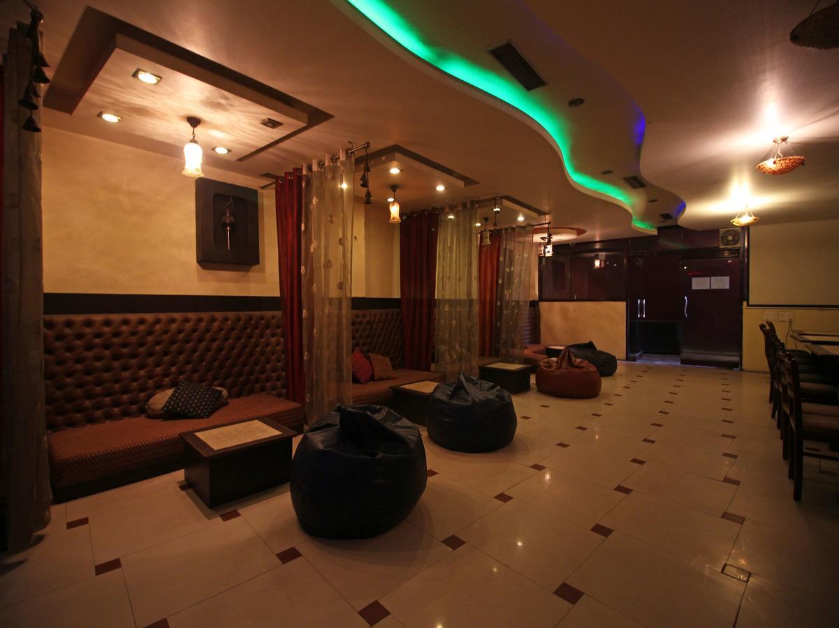 Oyo 8132 Hotel Kukreja Dehradun Exterior photo